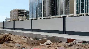 施工圍擋廠家-彩鋼板圍擋你所不知道的優勢